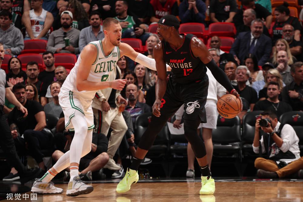 小球队爆冷 小球队爆冷