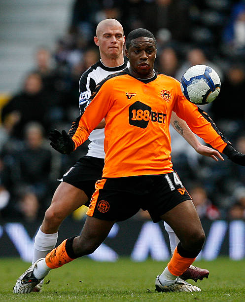 场热辣对决 场热辣对决